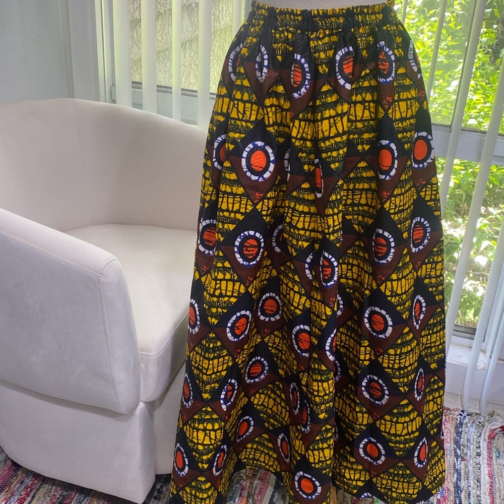 LONG SKIRT